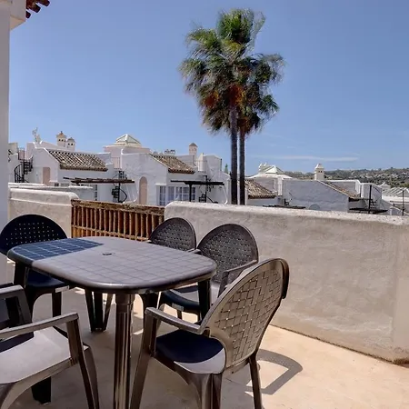 Apartment 091 Bright 1 Bedroom, 2 Bath Penthouse Mijas Matchroom Golf *