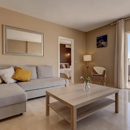 091 Bright 1 Bedroom, 2 Bath Penthouse Mijas Matchroom Golf * Malaga